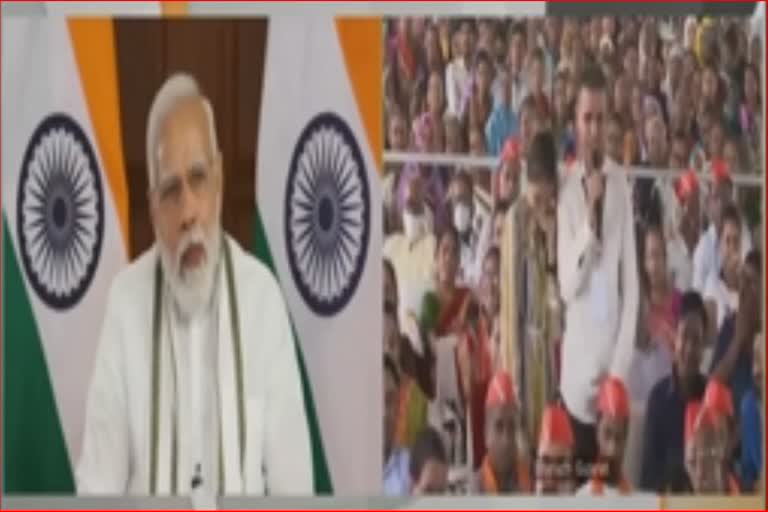 PM Modi asked why become a doctor?  PM Modi was moved to hear physically challenged daughter's reply