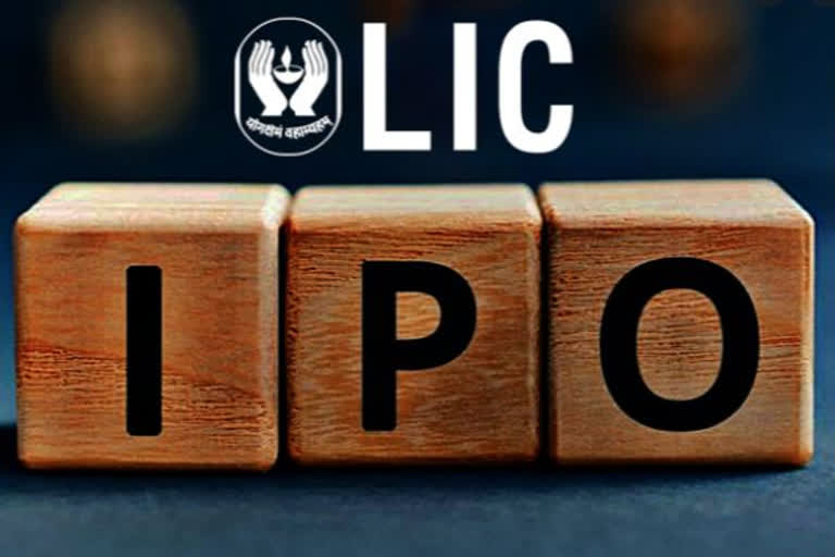 LIC Sets IPO issue Price 949 Per Share listing likely on tuesday