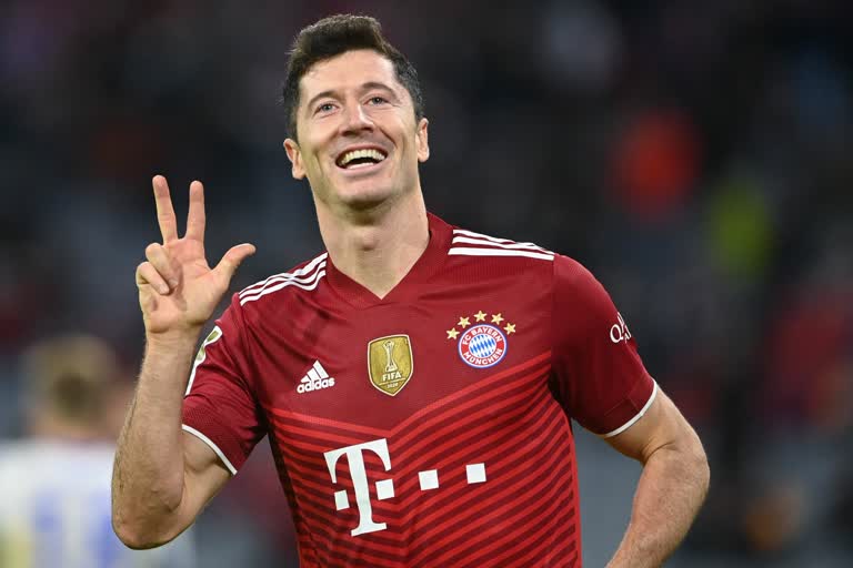 Robert Lewandowski  Robert Lewandowski Not to Extend Contract with Bayern Munich  Robert Lewandowski set to leave Bayern Munich  റോബർട്ട് ലെവൻഡോവ്‌സ്‌കി ബയേണ്‍ വിടുന്നു  റോബർട്ട് ലെവൻഡോവ്‌സ്‌കി ബാഴ്‌സയിലേക്കെന്ന് റിപ്പോർട്ട്  റോബർട്ട് ലെവൻഡോവ്‌സ്‌കി ബയേണുമായുള്ള കരാർ പുതുക്കില്ല