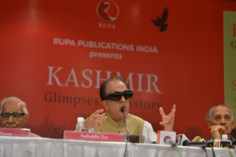 Congress leader Saifuddin Soz condemns Kashmiri Pandit's killing