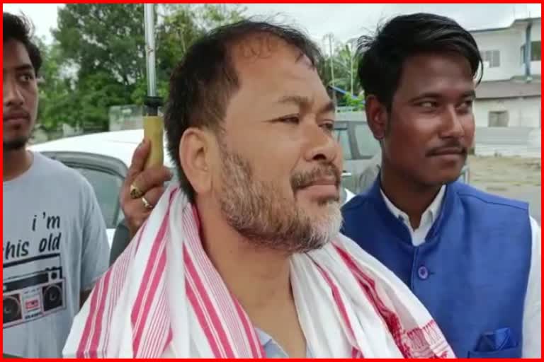 akhil-gogoi-react-on-gunotshav