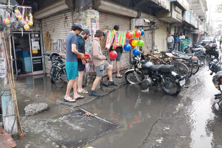 poor drainage system of Rishikesh