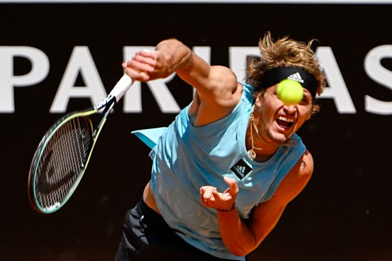 Italian Open  Zverev beats Garin  tennis tournament  semifinals  world number three zverev  इटालियन ओपन  ज्वेरेव  गारिन  सेमीफाइनल