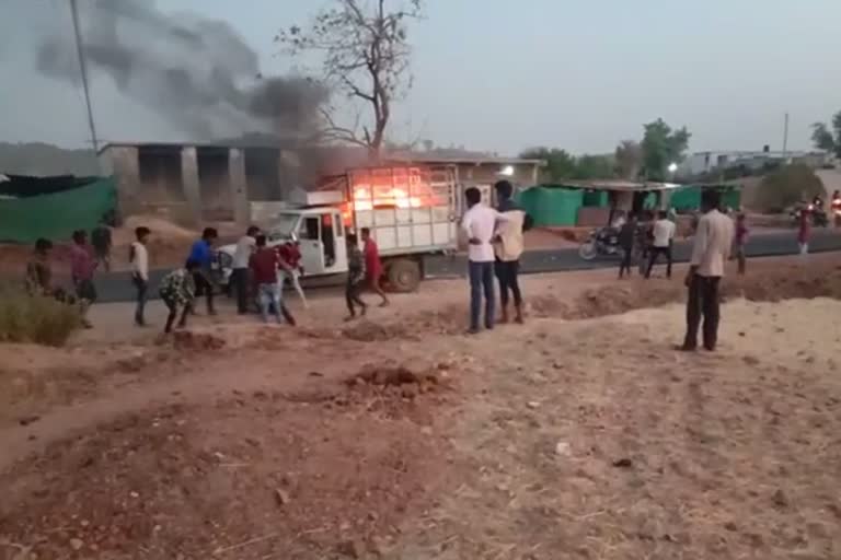 Driver burnt in alirajpur