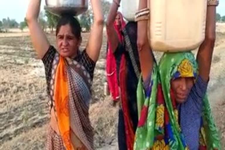 water crisis in villages of Sehore