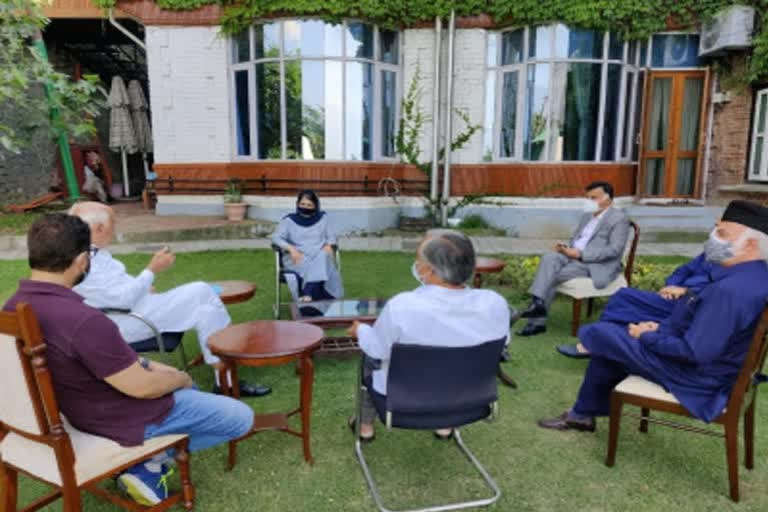 Kashmiri pandits delegation met PAGD leaders
