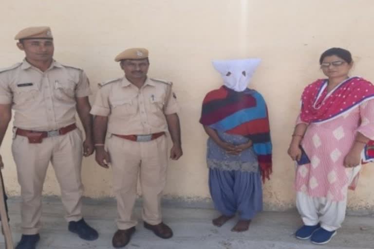 Police has arrested a woman for stealing 3 5 lakh silver jewelery