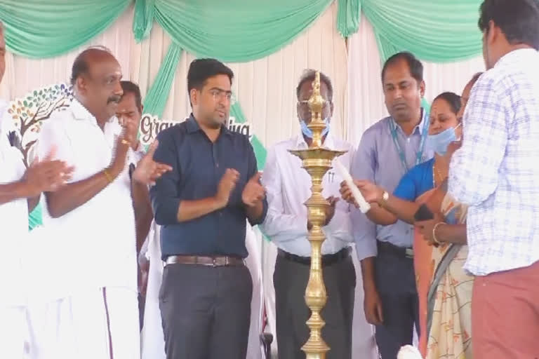 நெல்லையில் ஒரு லிட்டர் பாலின் விலை 7000 ரூபாய்; ஷாக்கா இருக்கா?