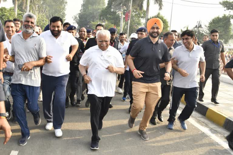 Manohar Lal Khattar flags off marathon in Kurukshetra