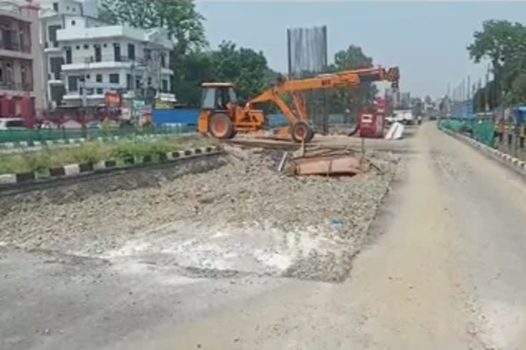 problems increased due to the construction work of Dudhadhari elevated flyover