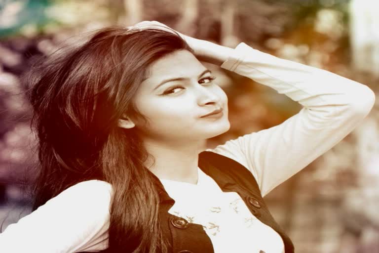 Mysterious death of Actress Pallavi Dey