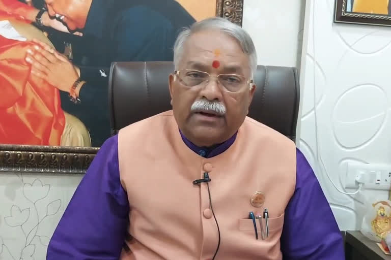 shivsena leader chandrakant khaire criticize devendra fadanvis public meeting in aurangabad