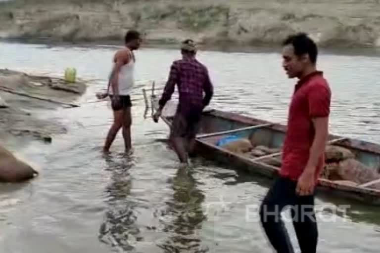 Liquor bottles found in the Ganga