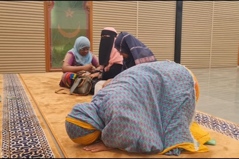 Separate Prayer Hall For Women At Jama Masjid: جامع مسجد ممبئی میں خواتین کے لیے نماز کی جگہ مختص