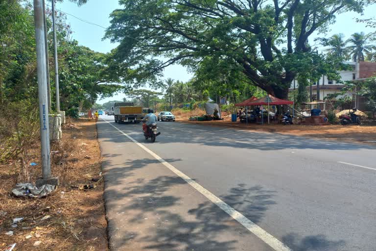 road accidents increased in kasargod kanjangad road  kasargod kanjangad road accidents  road accidents are increasing in kasargod  road accidents  കാസര്‍കോട് കാഞ്ഞങ്ങാട് പാതയിൽ അപകട മരണങ്ങൾ  കാസര്‍കോട് കാഞ്ഞങ്ങാട് പാത  കാസര്‍കോട് കാഞ്ഞങ്ങാട് പാത അപകടങ്ങൾ ഉയരുന്നു  അപകട മരണ സംഖ്യ ഉയരുന്നു