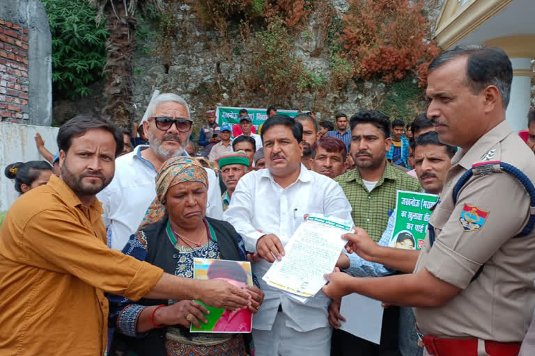 People protests in Mussoorie