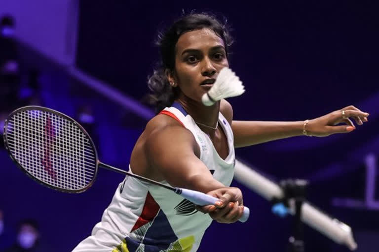 PV Sindhu in Thailand Open semifinal, PV Sindhu in semis, PV Sindhu beats Akane Yamaguchi, Sindhu beats Yamaguchi, Indian badminton news