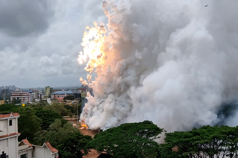 thrissur pooram fire work  thrissur pooram Vedikkettu  തൃശ്ശൂർ പൂരത്തിന്‍റെ മാറ്റിവെച്ച വെടിക്കെട്ട്  തൃശ്ശൂർ പൂരം വെടിക്കെട്ട്