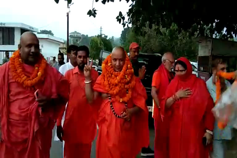 Swami Dineshanand Bharti released on bail in hate speech case