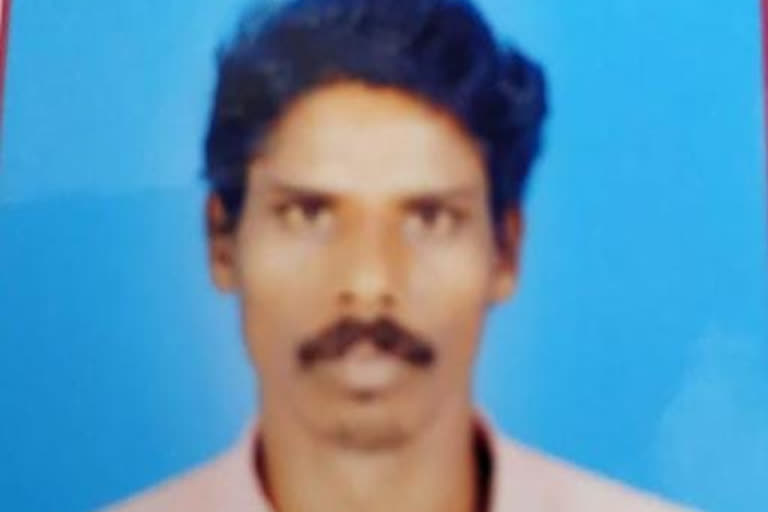 Husband killed his wife in UttaraKannada, Husband killed his wife in Sirsi, Karawar crime news, ಉತ್ತರಕನ್ನಡದಲ್ಲಿ ಹೆಂಡ್ತಿಯನ್ನು ಕೊಂದ ಪತಿ, ಶಿರಸಿಯಲ್ಲಿ ಹೆಂಡ್ತಿಯನ್ನು ಕೊಂದ ಪತಿ, ಕಾರವಾರ ಅಪರಾಧ ಸುದ್ದಿ,