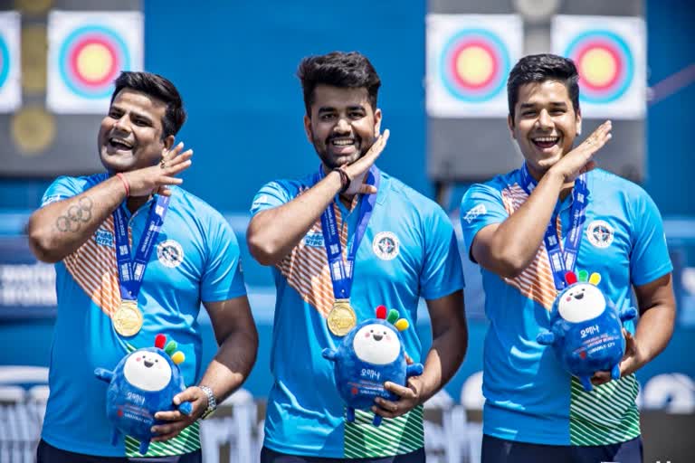 Archery  Archery world cup  gold medal  Indian mens compound archery team  विश्व कप  भारतीय पुरूष कम्पाउंड तीरंदाजी टीम  फाइनल  स्वर्ण पदक