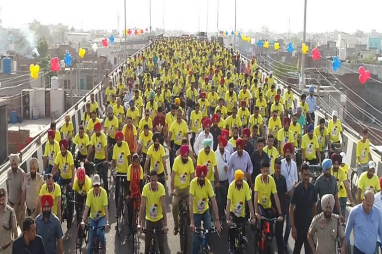 Punjab Chief Minister Bhagwant Mann's cycle rally against drugs in Sangrur