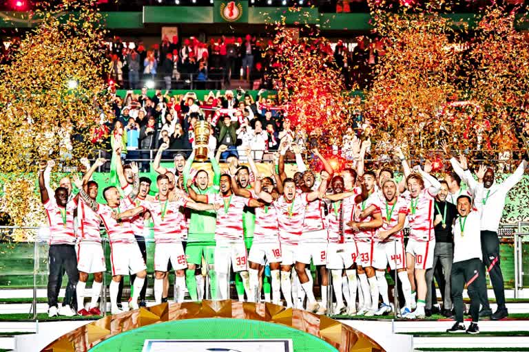 football  football news  German Cup  Leipzig  won  title  जर्मन कप  फुटबॉल टूर्नामेंट  खिताब  लीपजिग