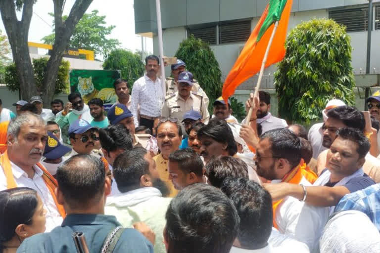 BJP mandals protest against water crisis in jabalpur