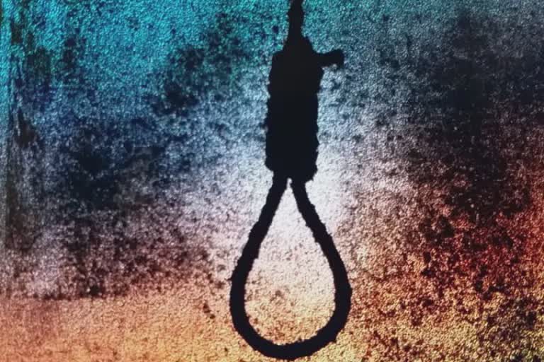 Suicide case in Surat:સુરતમાં યુવતીએ શ્યામ વર્ણ હોવાથી આત્મહત્યા કરી