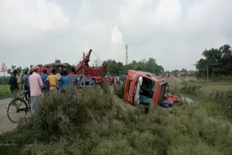 Santipur Accident news