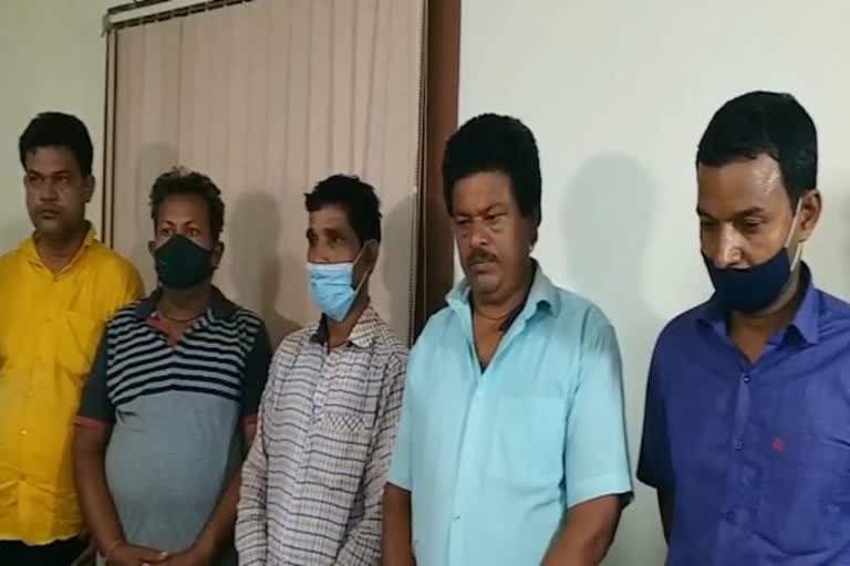 scb medical contractual attendants arrested by commissionerate police