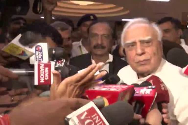 कपिल सिब्बल ने कांग्रेस से इस्तीफा , Kapil Sibal resigns from Congress