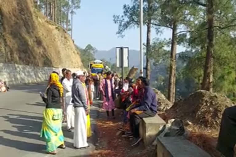 Yamunotri Highway obstructed by landslide near Kisal Khad