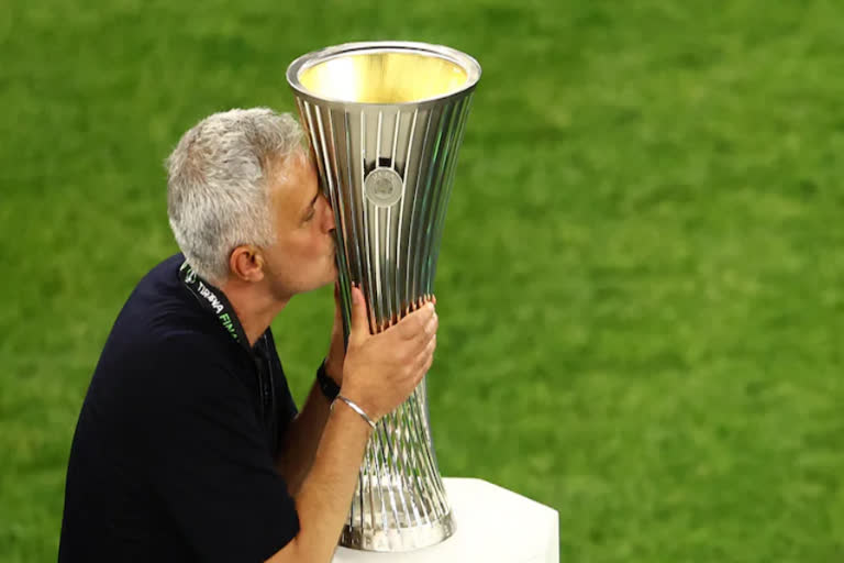 Jose Mourinho  AS roma  Europa Conference League  roma wins Europa Conference League  ഹോസെ മൗറീന്യോ  റോമയില്‍ തുടരുമെന്ന് ഹോസെ മൗറീന്യോ  യൂറോപ്പ കോൺഫറൻസ് ലീഗ് കിരീടം എഎസ്‌ റോമയ്‌ക്ക്