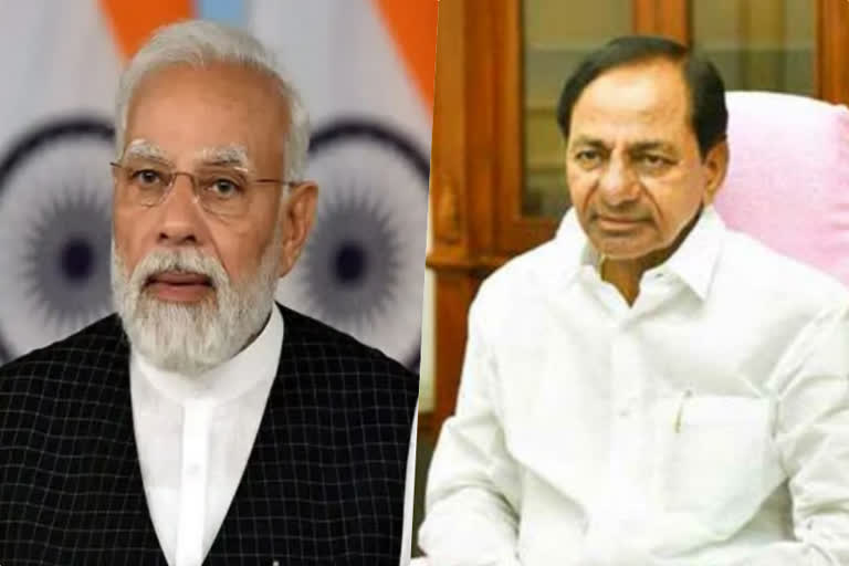 Telangana CM gives PM's visit to Hyderabad a miss again  ഇത്തവണയും നരേന്ദ്രമോദിയെ സ്വീകരിക്കാൻ കെസിആർ ഇല്ല  നരേന്ദ്രമോദിയെ സ്വീകരിക്കാൻ തെലങ്കാന മുഖ്യമന്ത്രി കെ ചന്ദ്രശേഖർ റാവു എത്തിയില്ല  പ്രധാനമന്ത്രി നരേന്ദ്രമോദി എത്തുന്നതിന് മണിക്കൂറുകൾ മാത്രം ശേഷിക്കെ തെലങ്കാന മുഖ്യമന്ത്രി ബെംഗളൂരുവിലേക്ക് പുറപ്പെട്ടു  പ്രധാനമന്ത്രി നരേന്ദ്രമോദി ഹൈദരാബാദിൽ  തെലങ്കാന മുഖ്യമന്ത്രി കെ ചന്ദ്രശേഖർ റാവു ബെംഗളൂരുവിലേക്ക് പുറപ്പെട്ടു