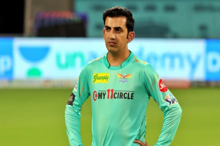 IPL 2022  LSG mentor Gautam Gambhir  LSG mentor  Gautam Gambhir guides players  आईपीएल 2022  एलएसजी मेंटर गौतम गंभीर  लखनऊ सुपर जायंट्स  खेल समाचार