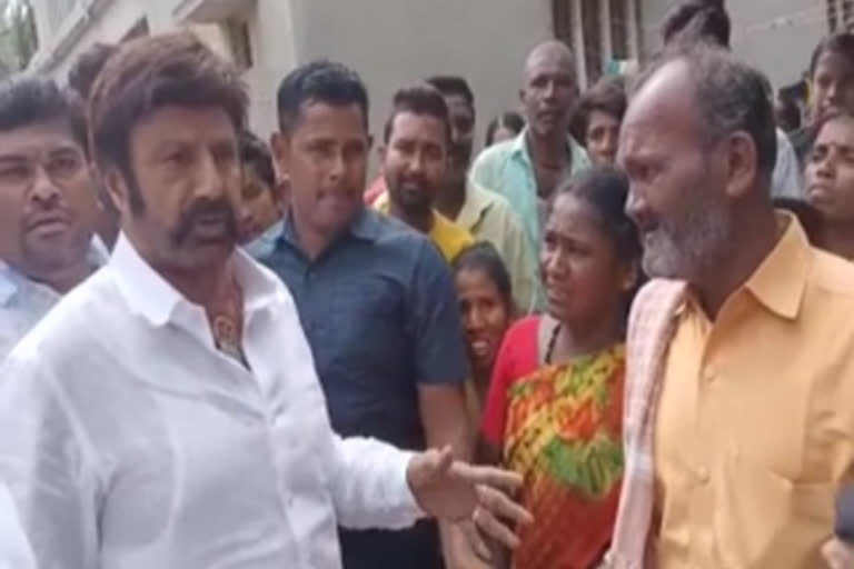 hindupur-mla-balakrishna-visited-tdp-activists-houses-in-kodikonda-who-injured-in-ycp-leaders-attack