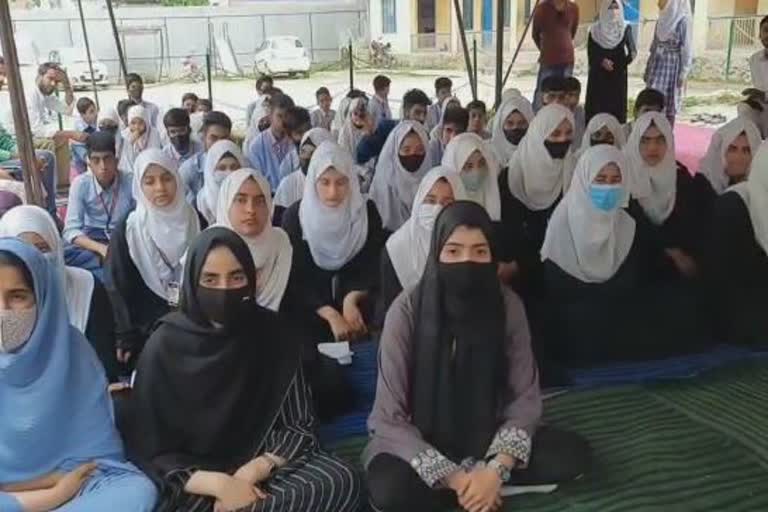 Seminar on Afsana Nigari at Sopore: سوپور میں فن افسانہ نگاری پر ایک روزہ سمینار منعقد