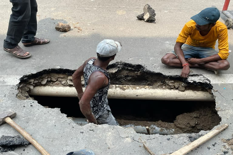 road collapse in haridwar