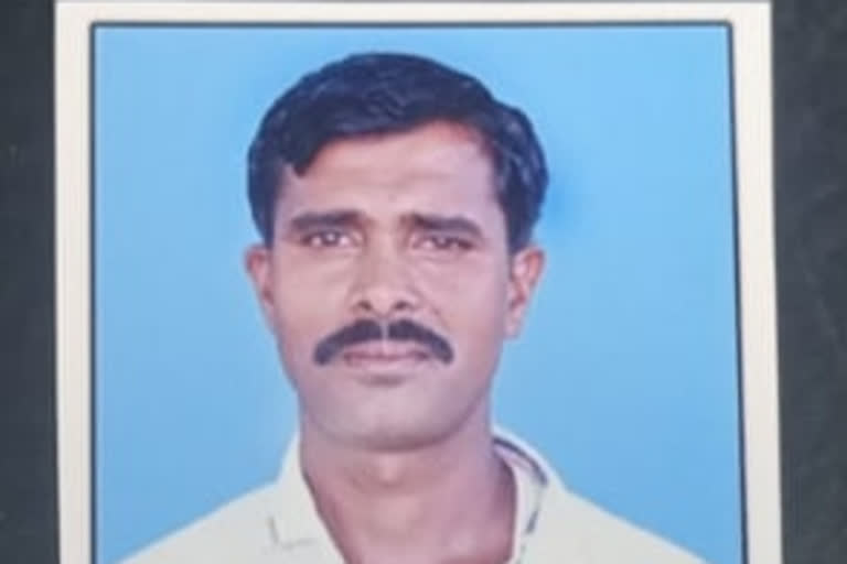 Farmer Suicide: అప్పుల బాధ తాళలేక అన్నదాత ఆత్మహత్య