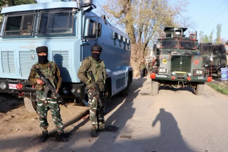 encounter has started at Gundipora area of Pulwama