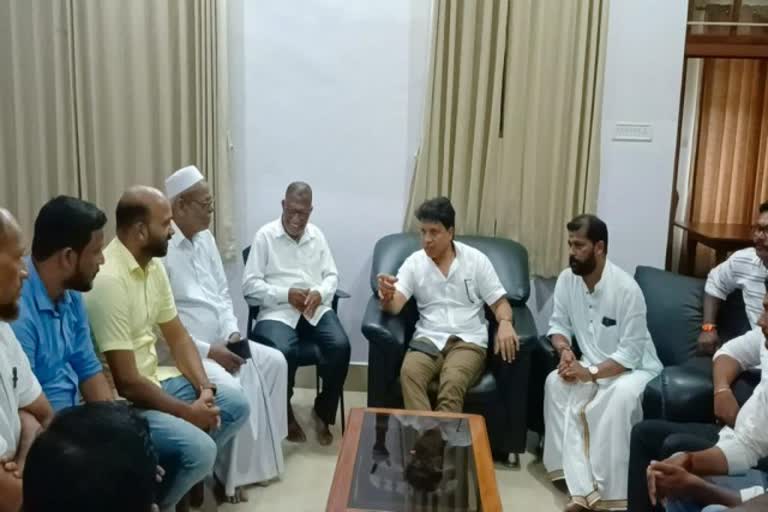 Vishwa Hindu Parishad and MLAs meeting with mosque ruling committee