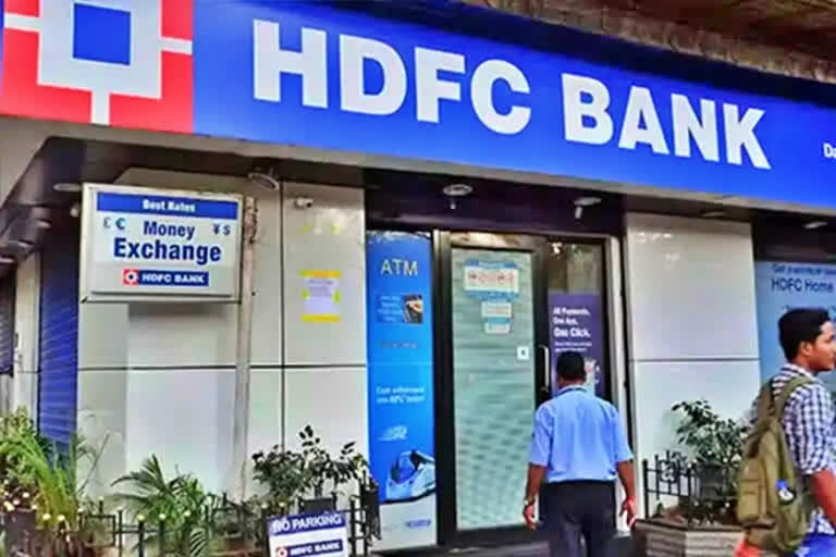 Telangana: Rs. 24 crores transferred to two HDFC account holders