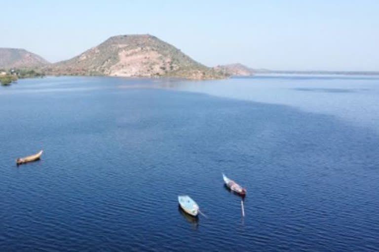 Conflict between Telugu fishermen at sagar