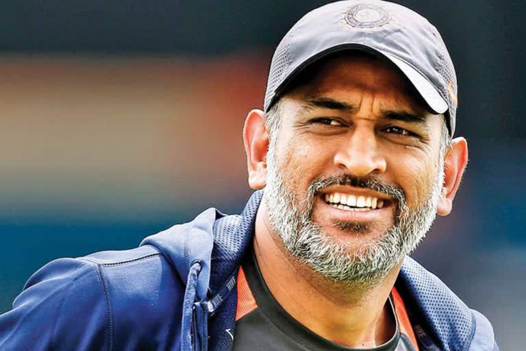 بھارتی کرکٹ ٹیم کے سابق کپتان مہندر سنگھ دھونی کے خلاف ایف آئی آر
