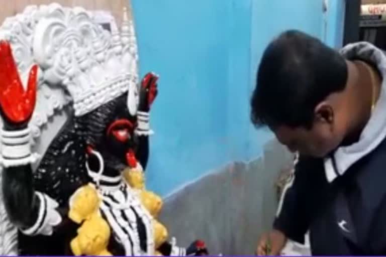 Kaushik Ghosh's fibre idol of Goddess Kali to be on display in British Museum