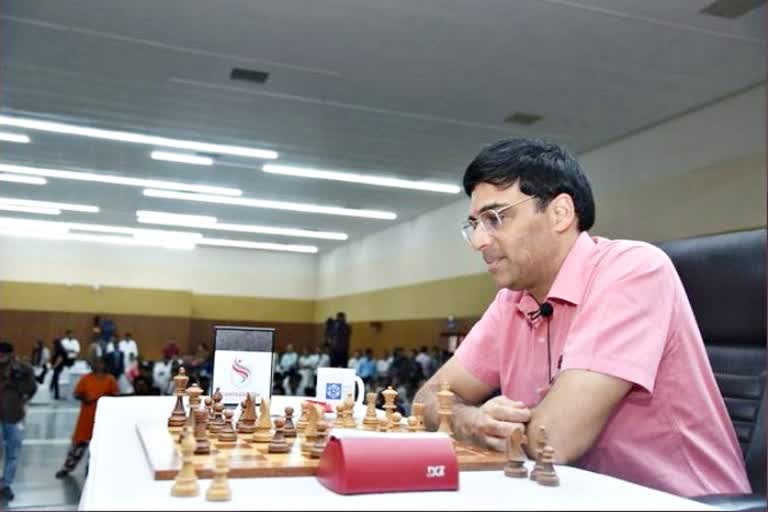 chess  Norwegian chess  blitz section  Anand  Carlsen  विश्वनाथन आनंद  नॉर्वे शतरंज  ब्लिट्ज वर्ग  विश्व चैम्पियन  मैग्नस कार्लसन