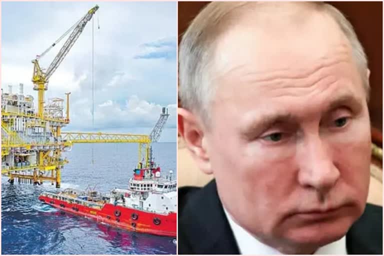 In major blow, EU bans imports of most Russian oil