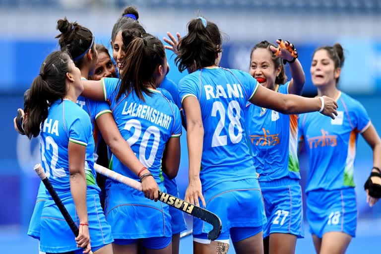 FIH World Ranking  Indian Women s hockey team Ranking  India hockey team Ranking  എഫ്‌ഐഎച്ച് റാങ്കിങ്  ഇന്ത്യന്‍ വനിത ഹോക്കി ടീം റാങ്കിങ്  ഇന്ത്യ ഹോക്കി റാങ്കിങ്  Janneke Schopman  Indian women s hockey team chief coach Janneke Schopman  ജാനെകെ ഷോപ്‌മാൻ