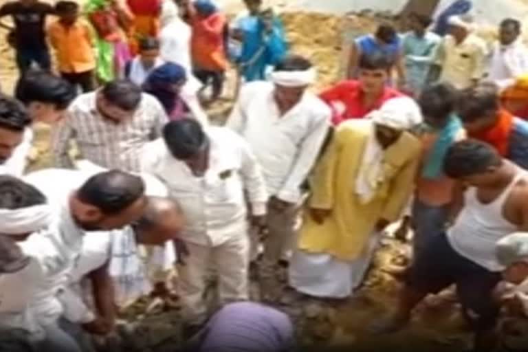 Two workers buried after wall collapsed during excavation